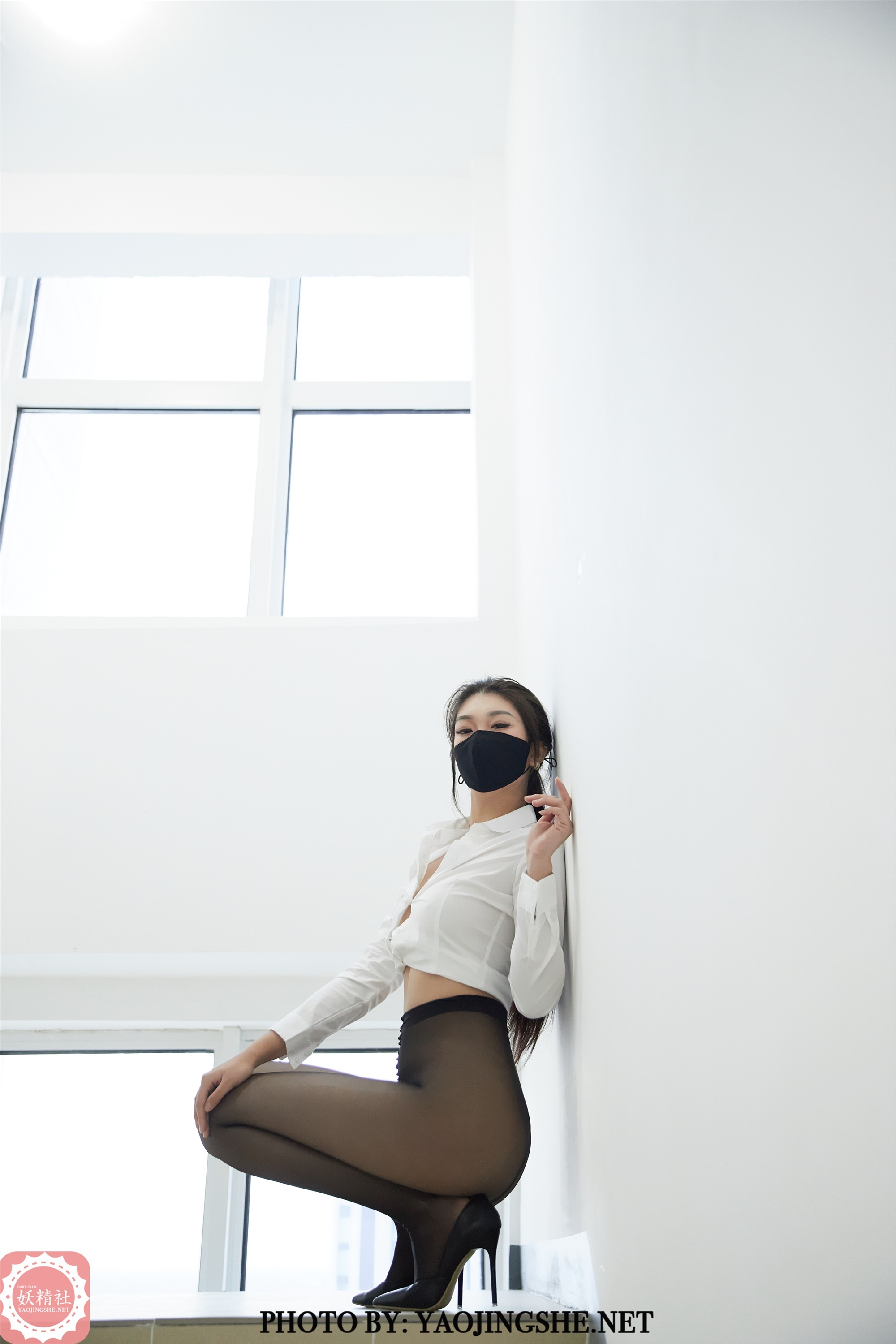 YAOJINGSHE 妖精社 T2121《苏伟-尾随苏老师》